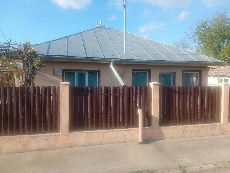 Casă cu 1 camere cu Teren 530 Mp în Central