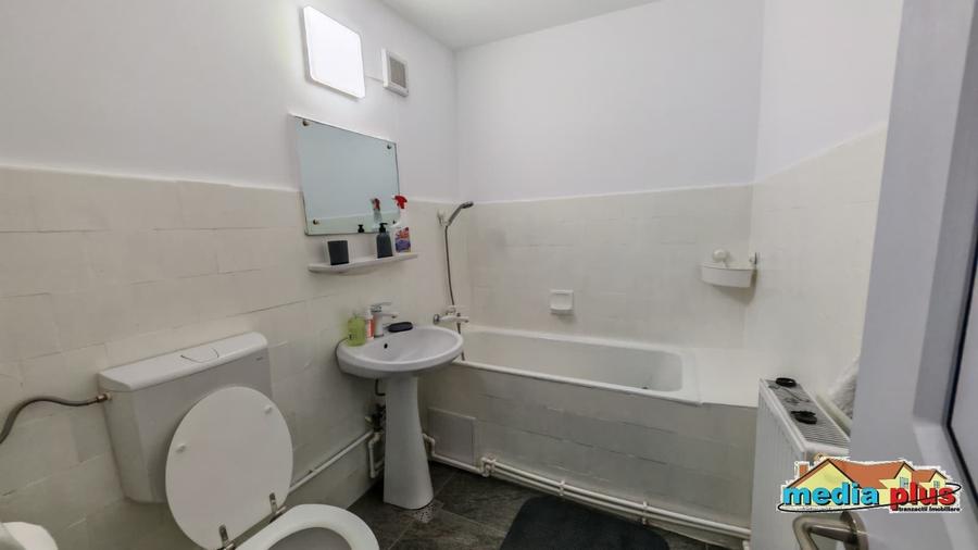 Apartament cu 2 camere în Țiglina 2