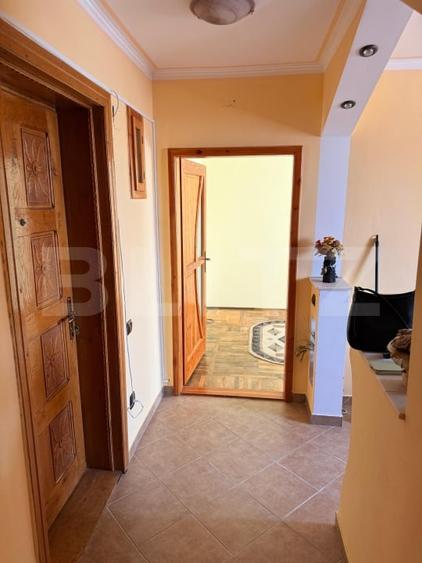 Apartament cu 2 camere decomandat, mobilat în Zărnești