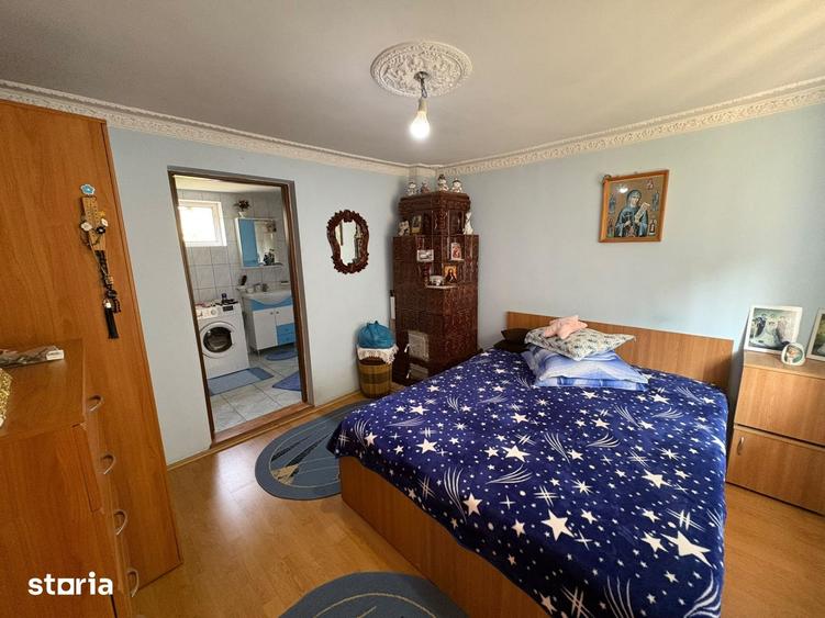 Casă cu 5 camere cu Teren 900 Mp în Ciorogârla