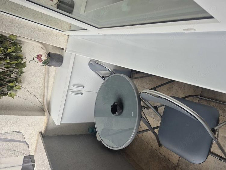 Apartament cu 2 camere decomandat în Exterior Vest