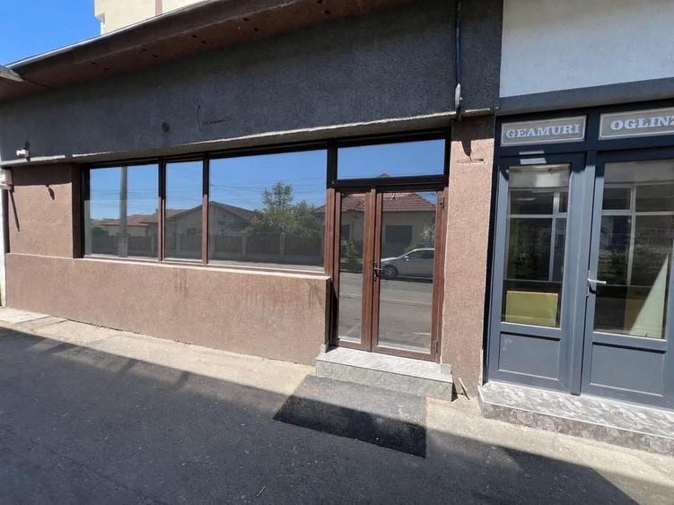 Spațiu comercial, de 70 mp, în Central