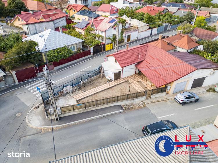 Casă cu 2 camere cu Teren 225 Mp în Central
