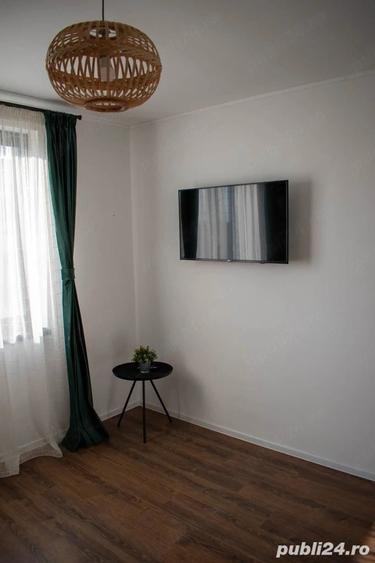 Apartament cu 3 camere decomandat în Dumbrăvița