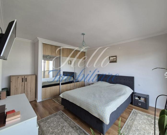 Apartament cu 3 camere decomandat, mobilat în Florești