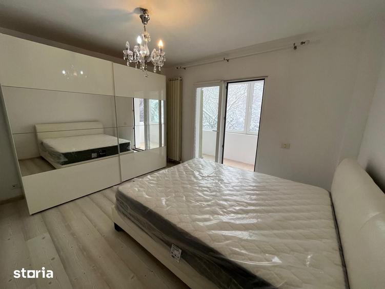 Apartament cu 3 camere decomandat în Herăstrău