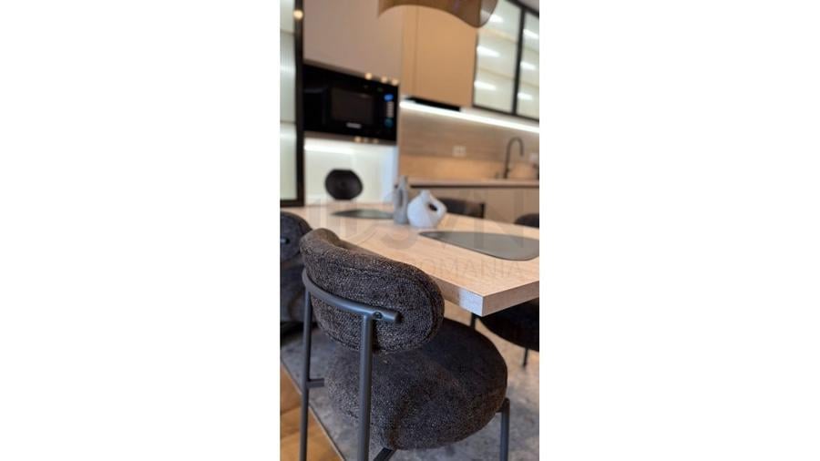 Apartament cu 2 camere decomandat, mobilat în Floreasca