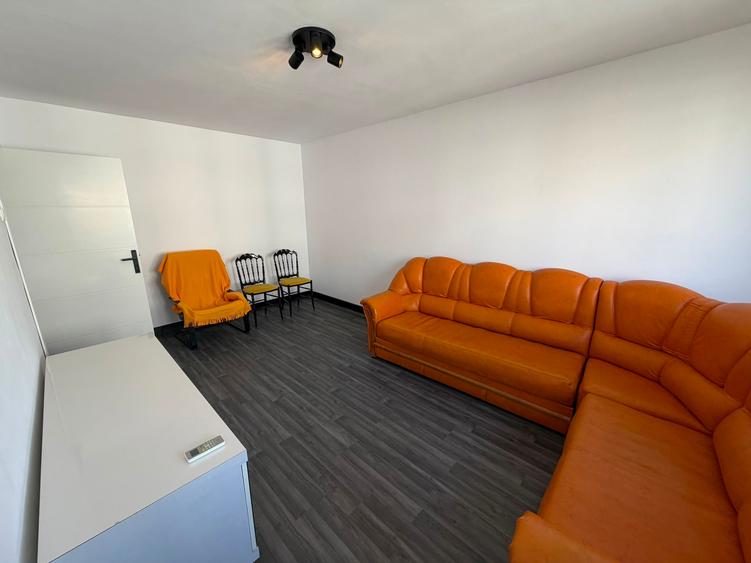 1 Decembrie 1918 3 Camere Decomandat Renovat Bloc 1977 Reabilitat 5 Min Metrou - 3