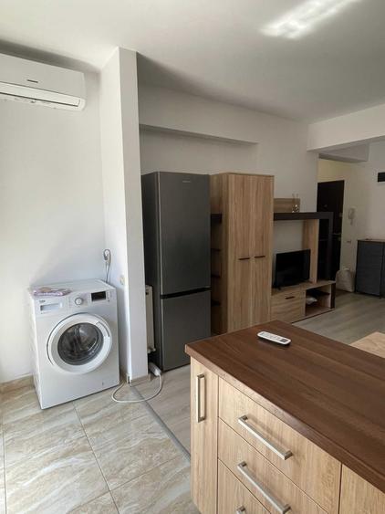 Apartament cu 2 camere decomandat în Berceni