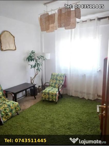 Apartament cu 3 camere decomandat în Alexandru cel Bun