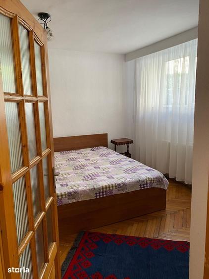 Apartament 4 camere decomandate, str. Venus - 13