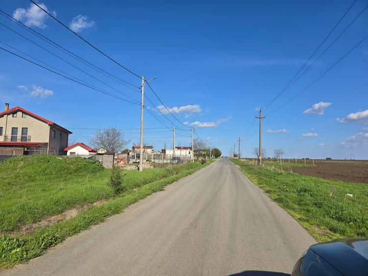 Teren Construcții intravilan de 530 mp, în Tuzla