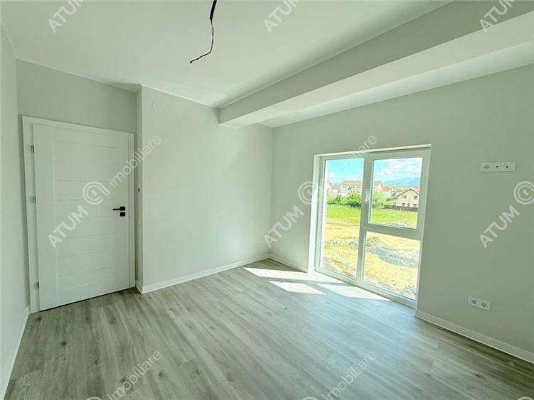 Apartament la cheie cu 3 camere si balcon zona Pictor Brana/Selimbar - 8