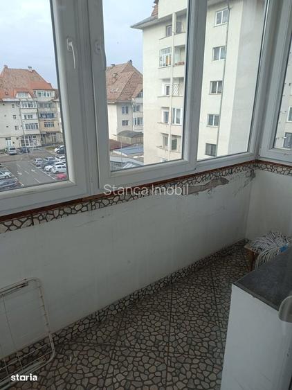 Apartamemnt 3 camere C.R.Vivu