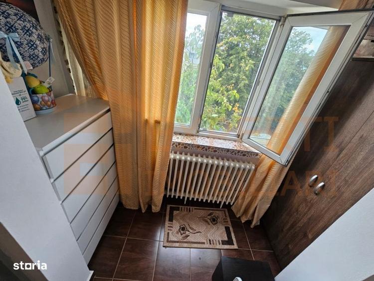 Apartament cu 2 camere semidecomandat, mobilat în Boema