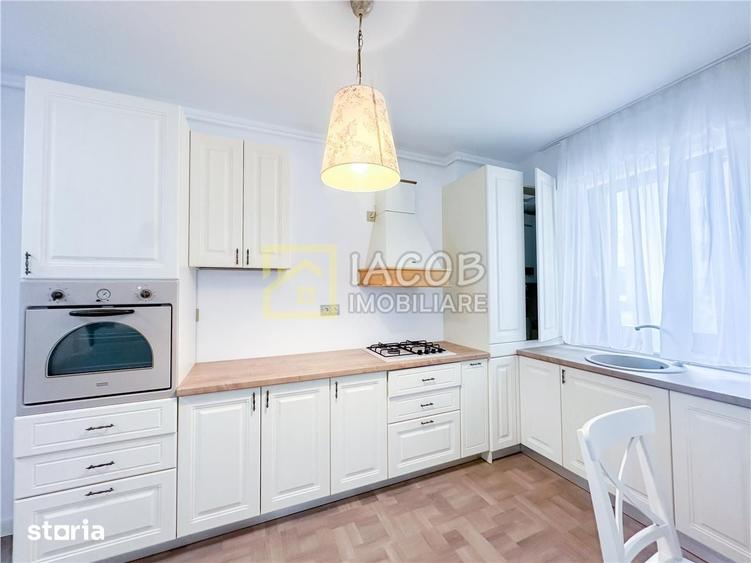 Apartament cu 2 camere semidecomandat în Mioriței