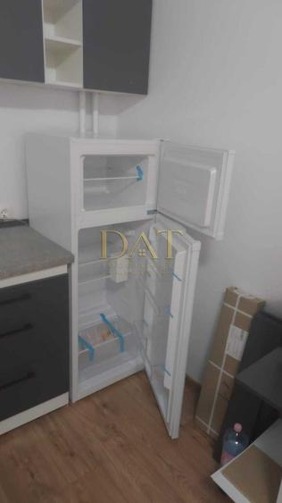 Garsonieră decomandată, mobilată în Dâmbul Rotund