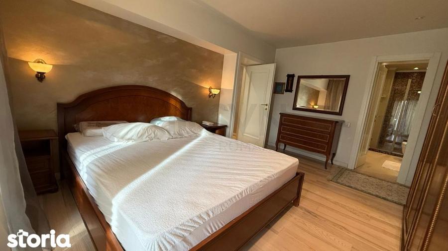 Apartament cu 2 camere semidecomandat, mobilat în P-ța Alba Iulia