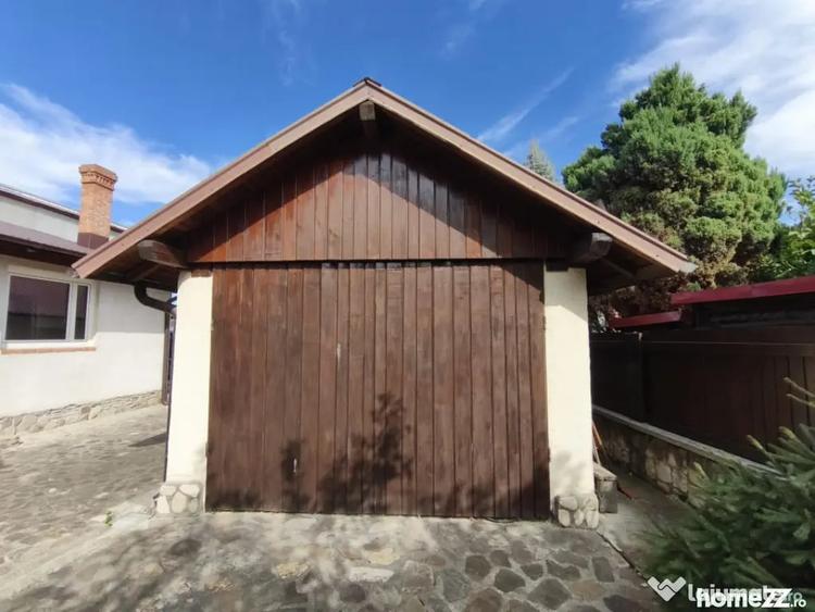 Casă cu 5 camere cu Teren 1500 Mp în Central