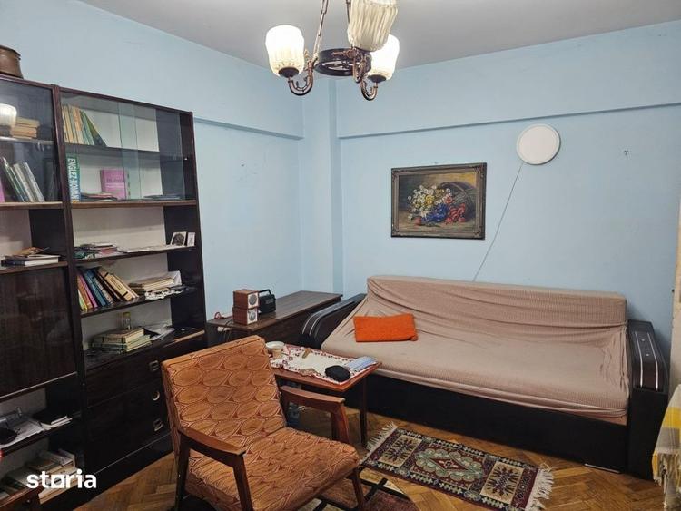 Apartament cu 2 camere decomandat în Central