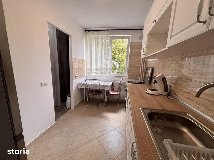 Apartament cu 4 camere în Dristor