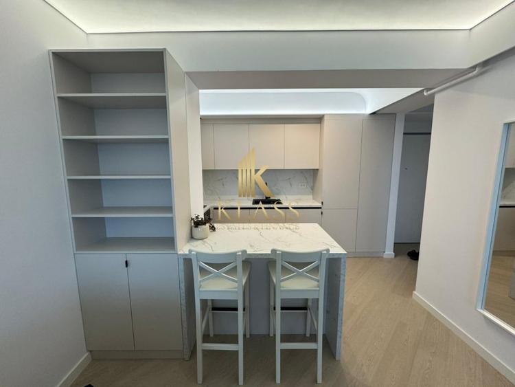 Apartament cu 2 camere decomandat în Pipera