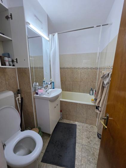Garsonieră decomandată în Iancului