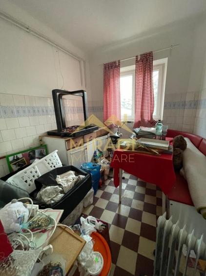 Apartament cu 4 camere în Dorobanți
