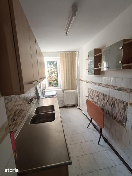 Apartament cu 2 camere decomandat în Rahova