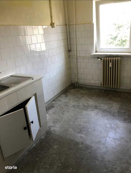 Apartament cu 2 camere semidecomandat în Găvana