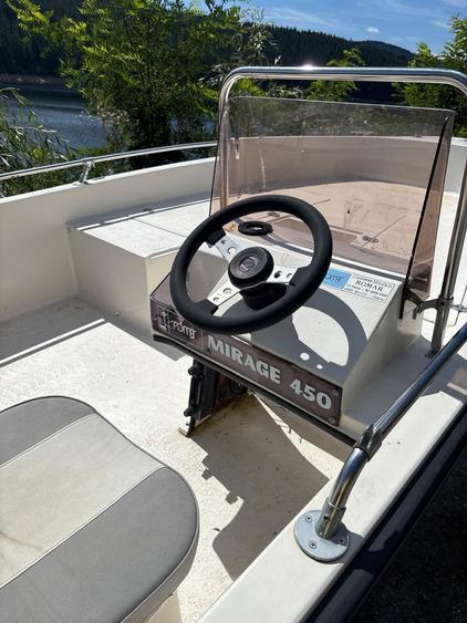 Teren de 3300 mp, în Beliș