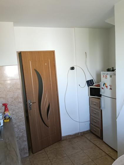 Apartament cu 3 camere decomandat în 1 Decembrie 1918