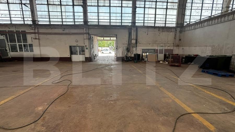 Spațiu industrial, de 5,000 mp, în Calea Severinului
