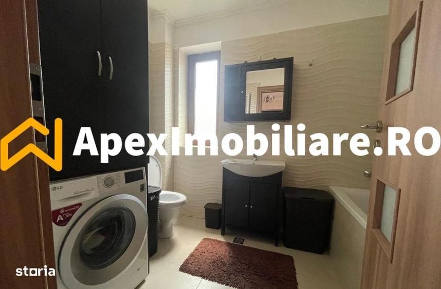 Apartament cu 3 camere decomandat în Tei
