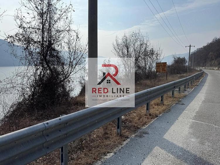 Teren de 526 mp, în Dubova