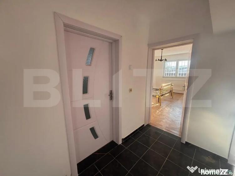 Spațiu comercial, de 320 mp, în Central
