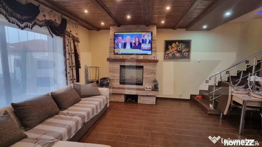 Casă cu 3 camere cu Teren 500 Mp în Central