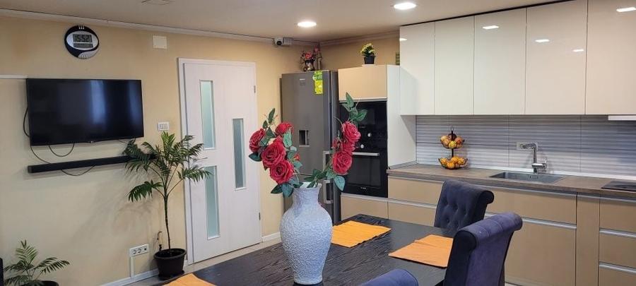 Apartament cu 3 camere decomandat în Câlnic