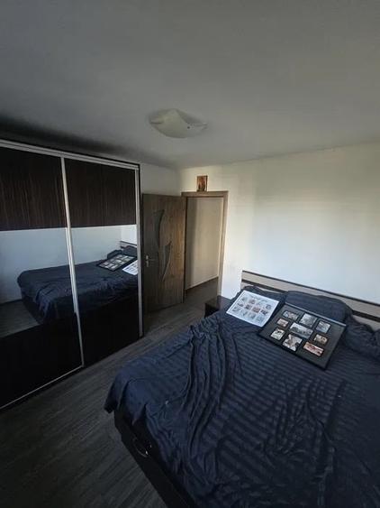 Apartament cu 2 camere semidecomandat în Drumul Taberei