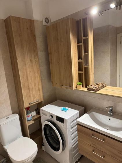 Apartament cu 2 camere decomandat în Exterior Vest