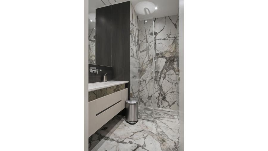 Apartament cu 5 camere semidecomandat, mobilat în Kiseleff