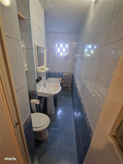 Apartament cu 2 camere semidecomandat în Dacia