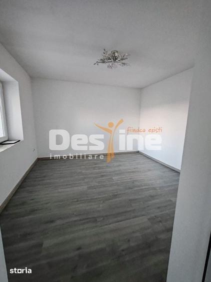 Casă cu 3 camere cu Teren 1800 Mp în Central