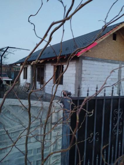 Casă cu Teren 560 Mp în Ghindeni