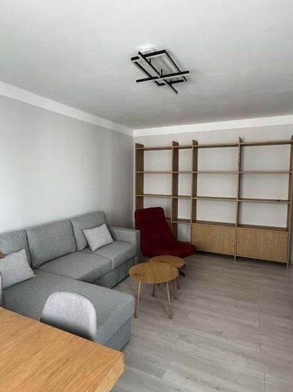 Apartament cu 2 camere decomandat, mobilat în Primăverii