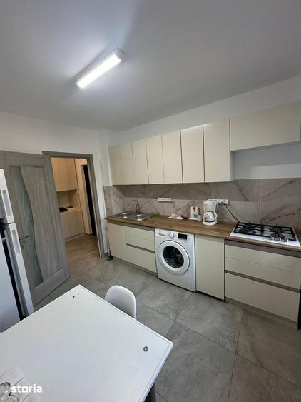Apartament cu 3 camere decomandat în Militari