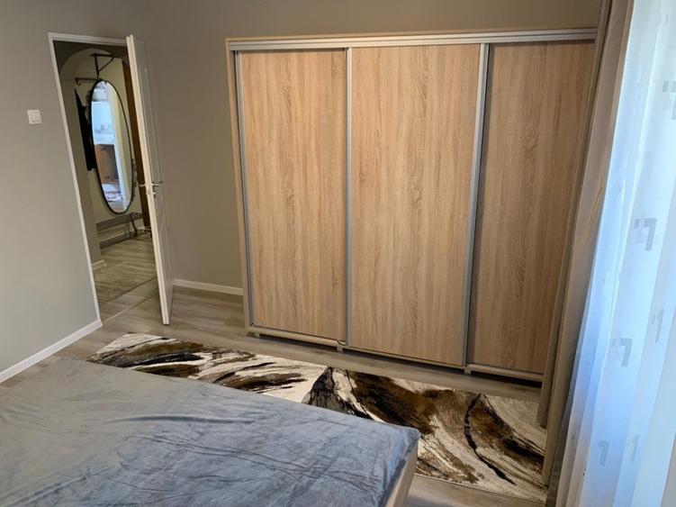 Apartament cu 2 camere decomandat, mobilat în Vitan Mall