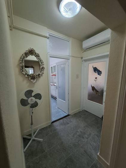 Apartament cu 2 camere decomandat în Sârbi