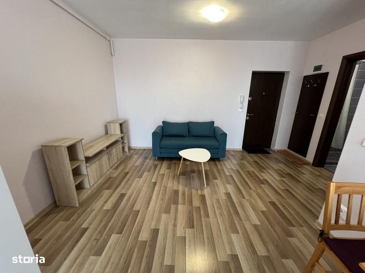 INCHIRIEZ apartament 2 camere ,recent renovat,zona Centrala - 4