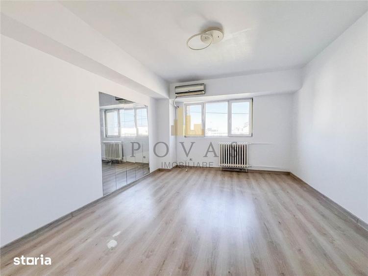 Apartament cu 3 camere decomandat în Obor